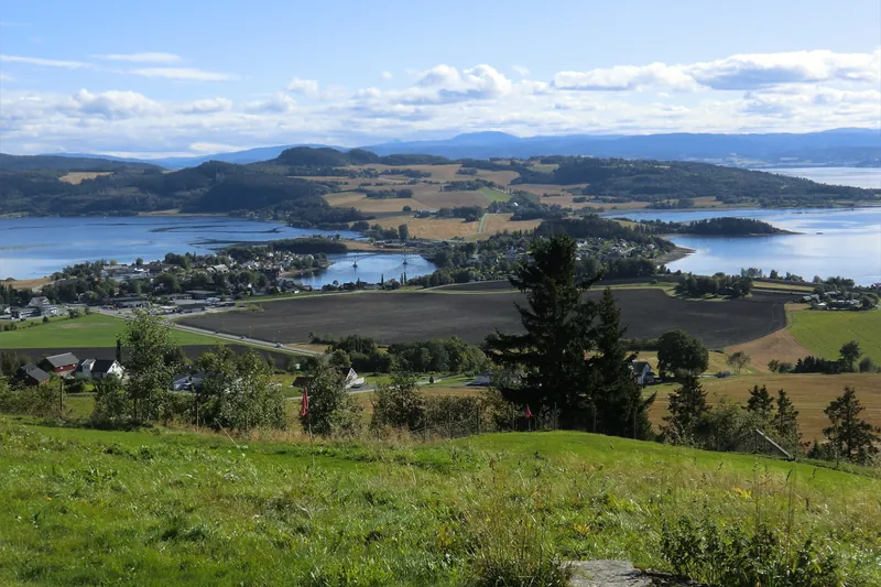 Straumen