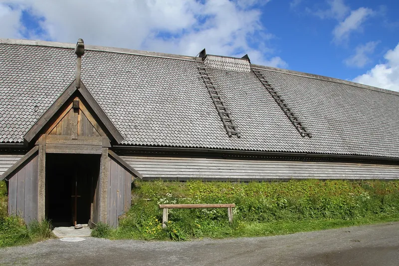 Living the Viking age: Lofotr and festivals