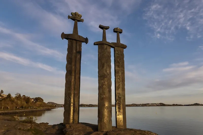 Hafrsfjord and "Sverd i fjell"