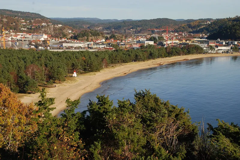Mandal e la spiaggia di Sjøsanden