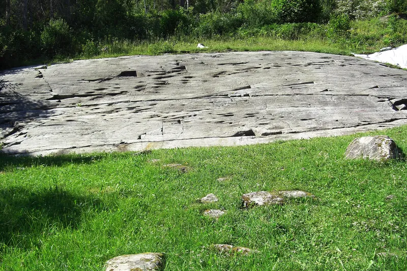 Die Felsritzungen von Bardal