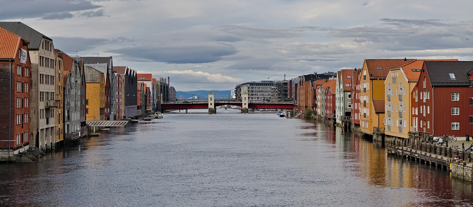 Trondheim — Trondheim i praksis — nødnumre, transport, hverdag, opplevelser